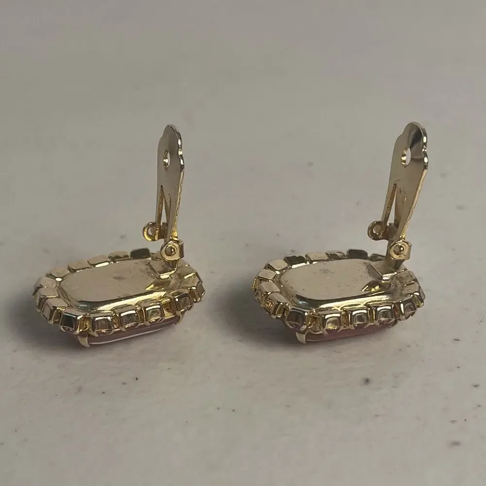 Pink Moonstone Art Glass Rhinestones Clip On Earrings 50s 60s MCM Mod Gold Tone